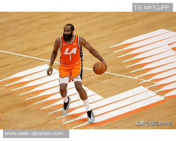 快船对阵黄蜂全场比赛录像回顾及精彩瞬间分析